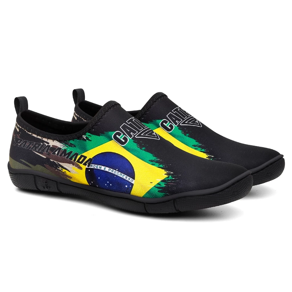 Sapatilha Aquatica Via Nautic: A Revolução Que Seu Pedal Precisava na Água e na Terra!
